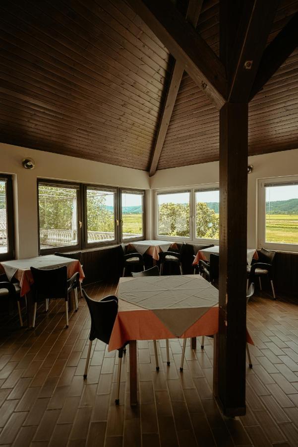 B&B Sobe Lusina Secovlje Exterior photo